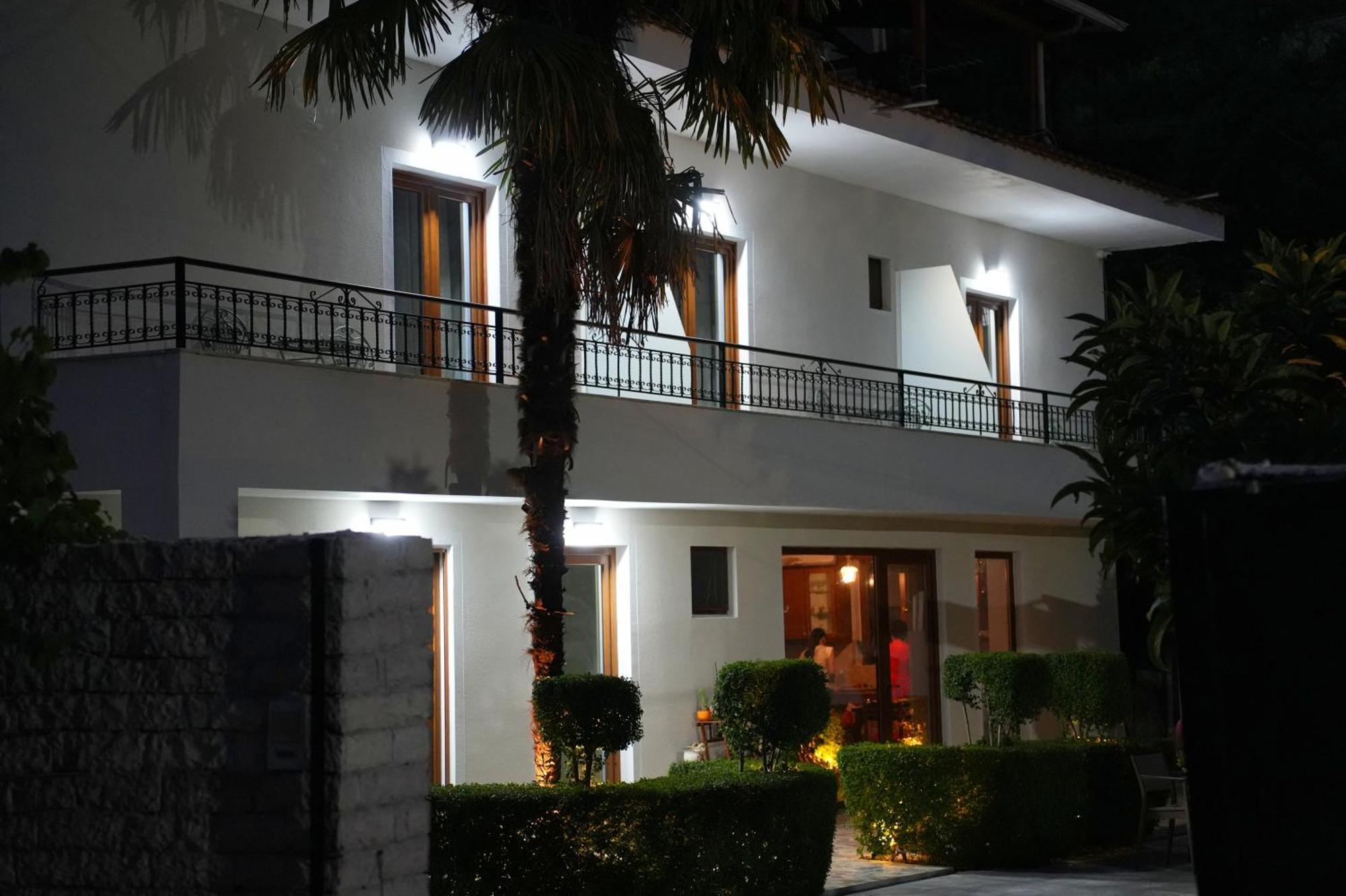 Villa Qeli Гирокастра Экстерьер фото