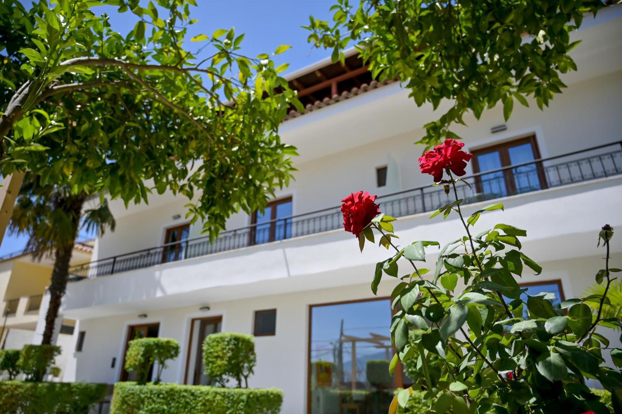 Villa Qeli Гирокастра Экстерьер фото